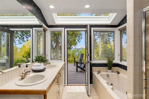 10700 NE Broomgerrie Road Bainbridge Island WA 98110