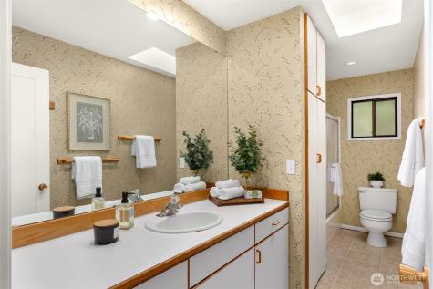 10700 NE Broomgerrie Road Bainbridge Island WA 98110