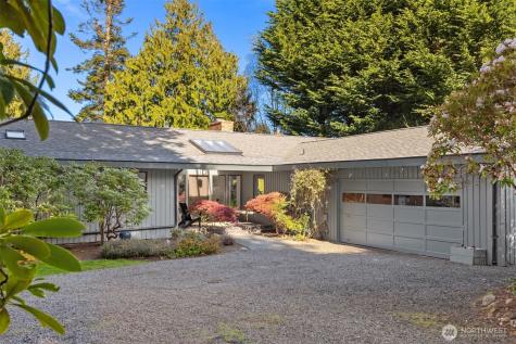 10700 NE Broomgerrie Road Bainbridge Island WA 98110