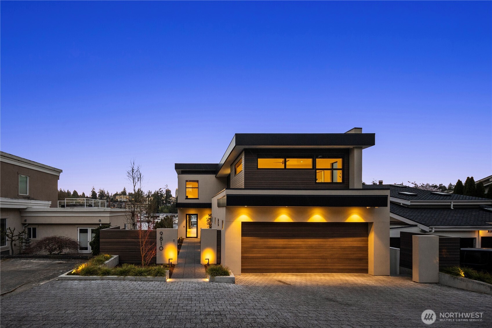 9810 SE Shoreland Drive Bellevue WA 98004