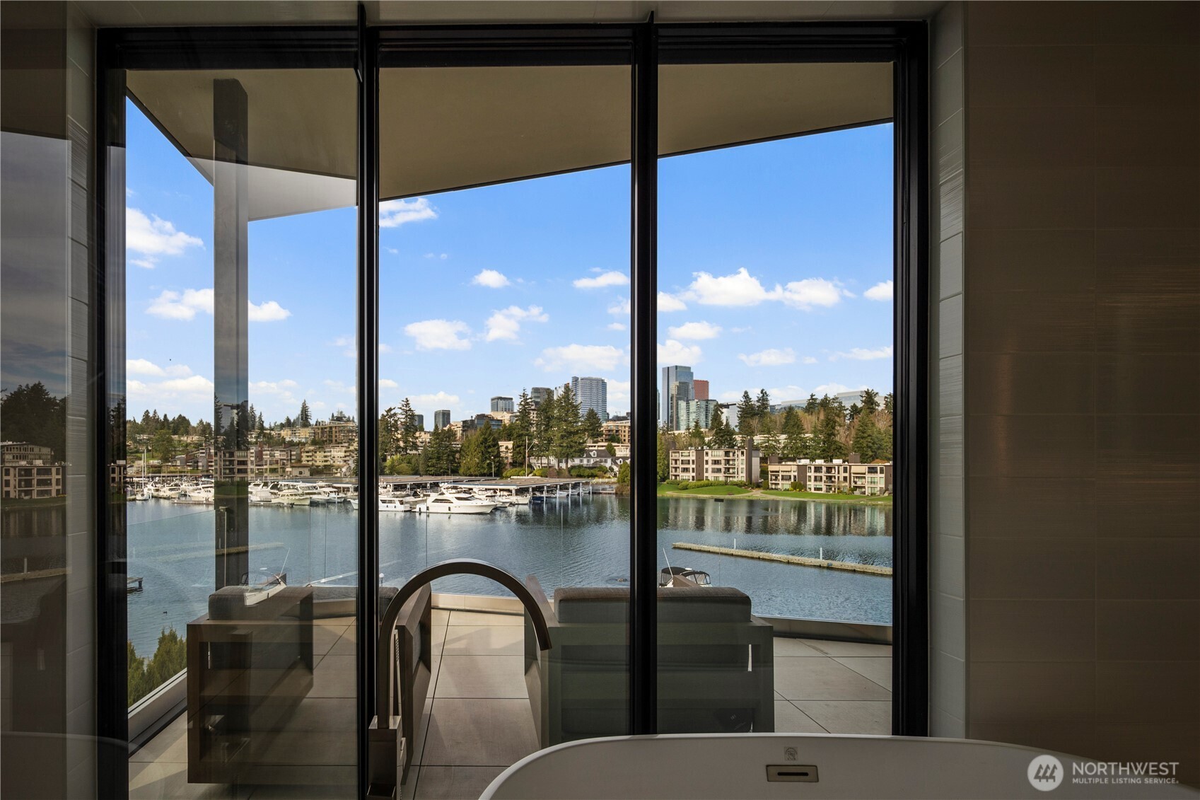 9810 SE Shoreland Drive Bellevue WA 98004