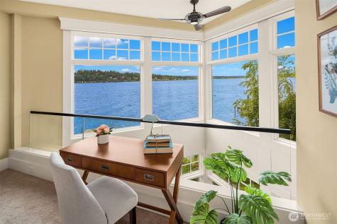 2033 E Lake Sammamish Parkway NE Sammamish WA 98074
