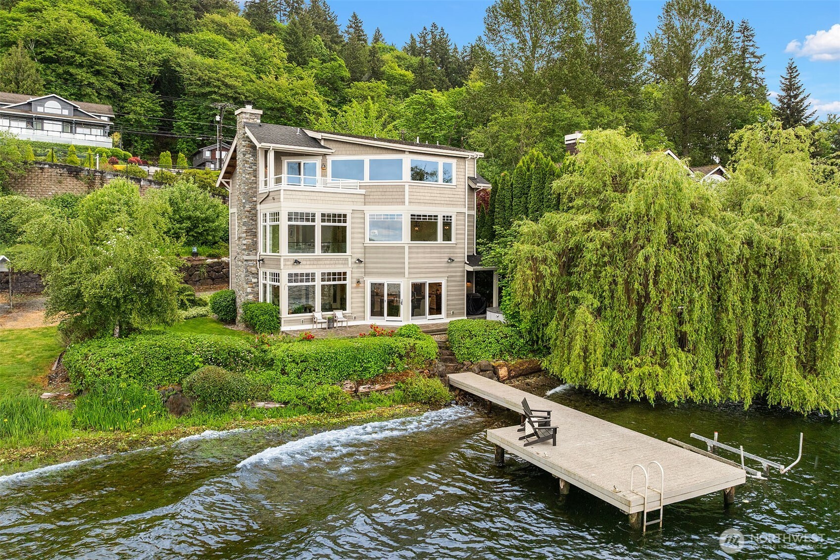 2033 E Lake Sammamish Parkway NE Sammamish WA 98074