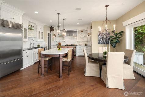 2033 E Lake Sammamish Parkway NE Sammamish WA 98074