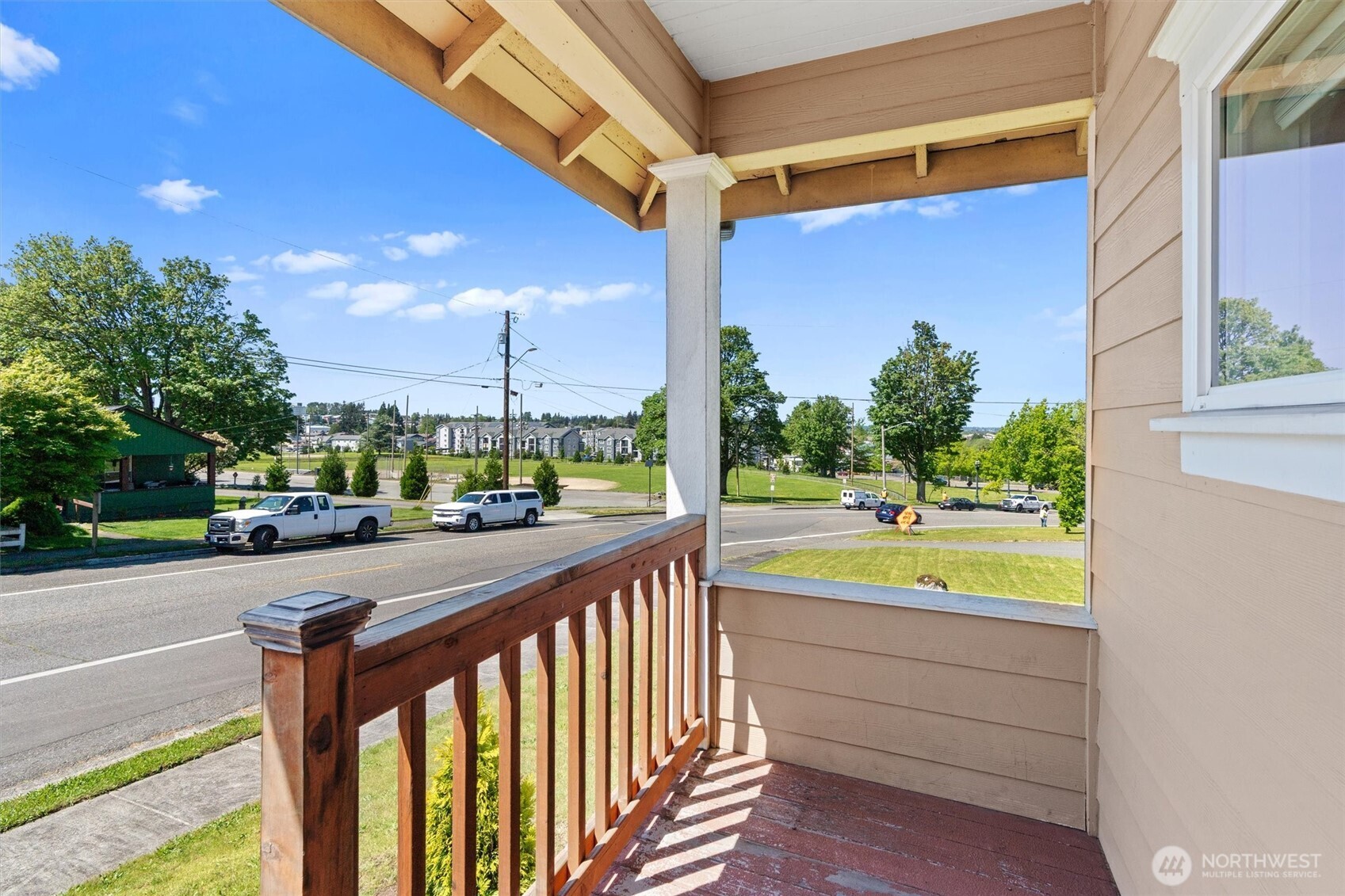 1823 Summit Avenue Everett WA 98201