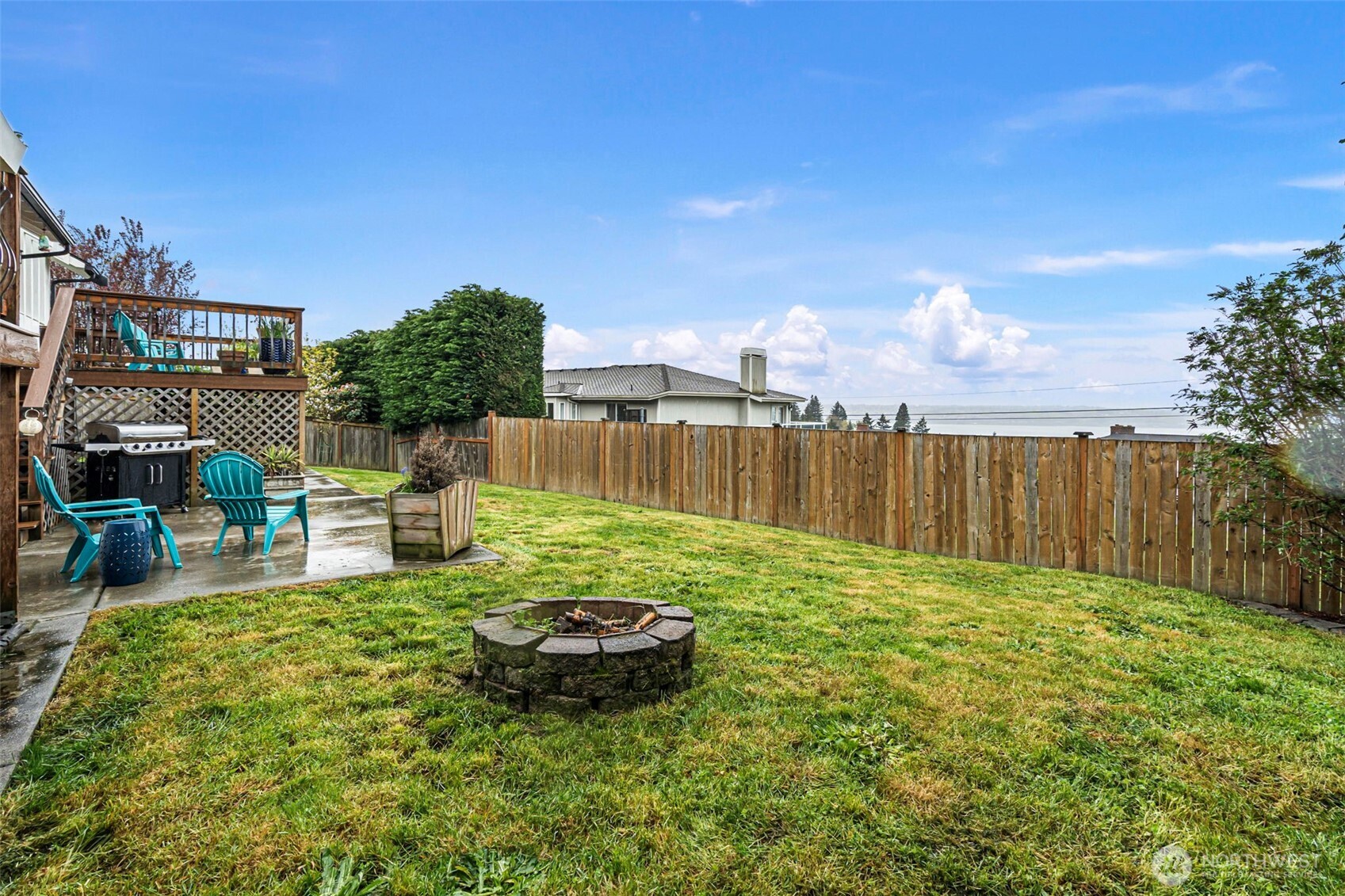 5610 Green Hills Avenue NE Tacoma WA 98422