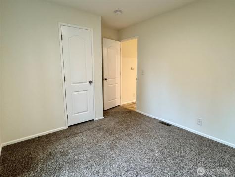 871 Spruce Street SE Olympia WA 98513