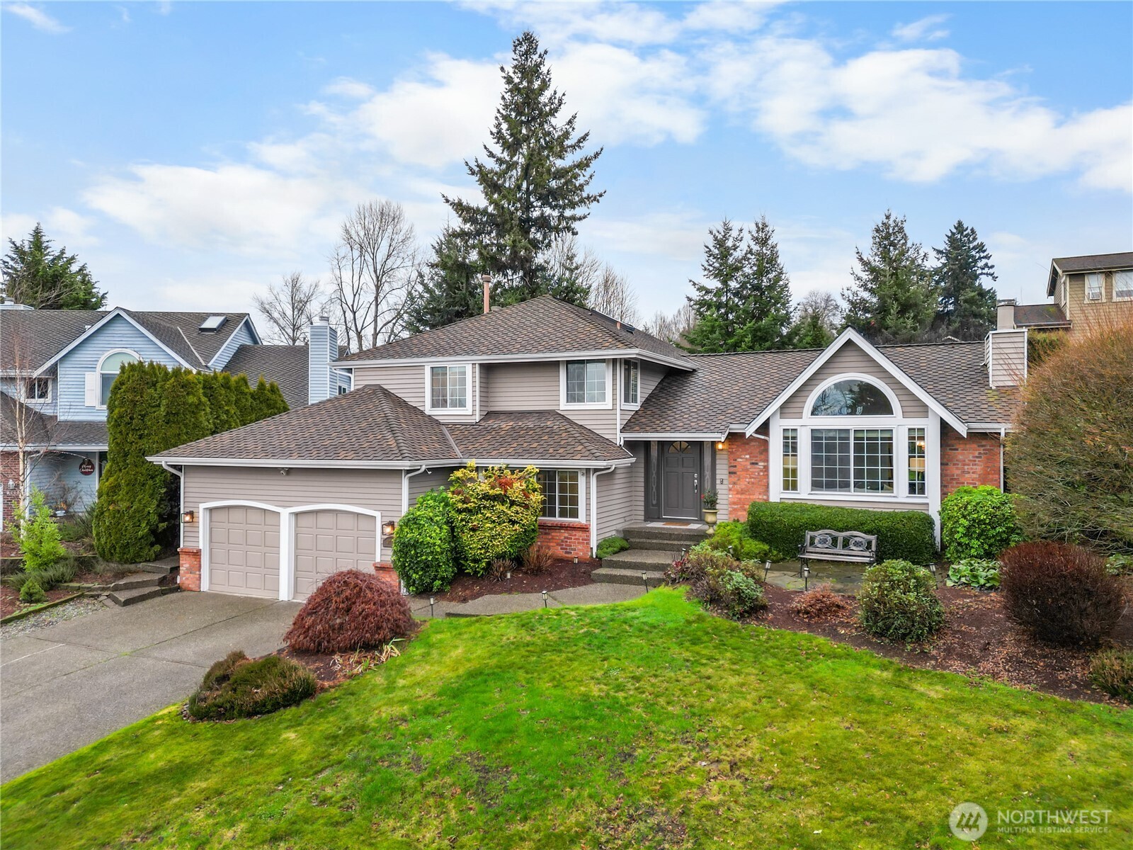 9713 S 204th Court Kent WA 98031