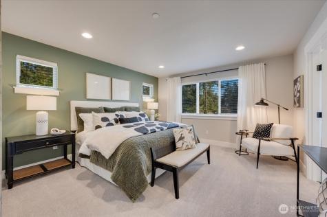 20820 99th Place S Kent WA 98031