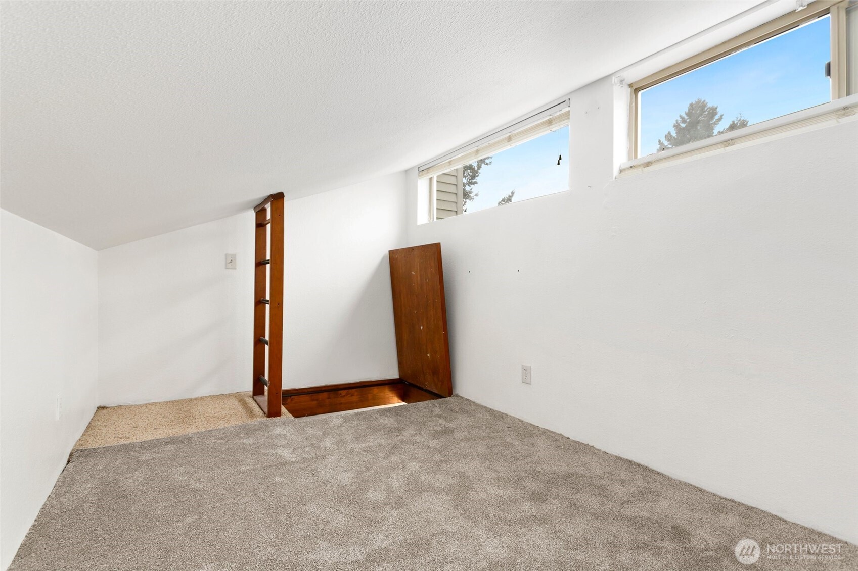 708 6th Avenue S Kent WA 98032