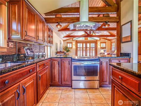 18612 51st Avenue SE Bothell WA 98012
