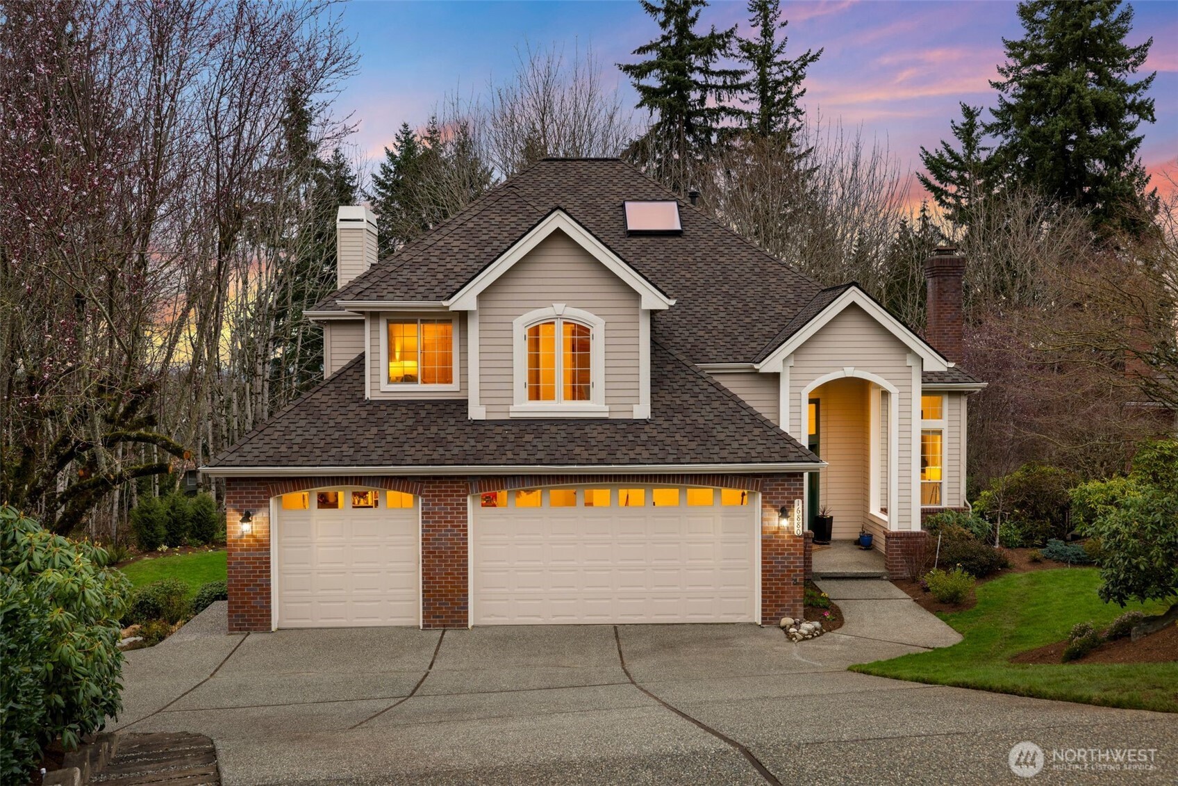 16880 SE 56th Place Bellevue WA 98006