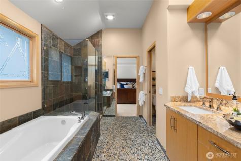 16880 SE 56th Place Bellevue WA 98006