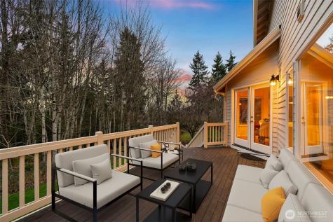 16880 SE 56th Place Bellevue WA 98006