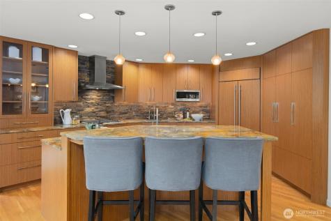 16880 SE 56th Place Bellevue WA 98006