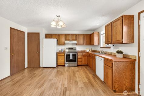 734 Saddlerock Drive Wenatchee WA 98801