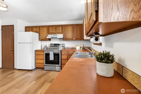 734 Saddlerock Drive Wenatchee WA 98801