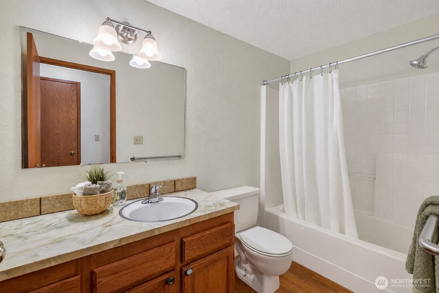 734 Saddlerock Drive Wenatchee WA 98801
