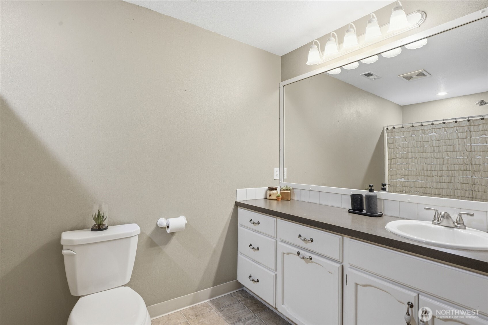 13708 NE 401st Way Amboy WA 98601
