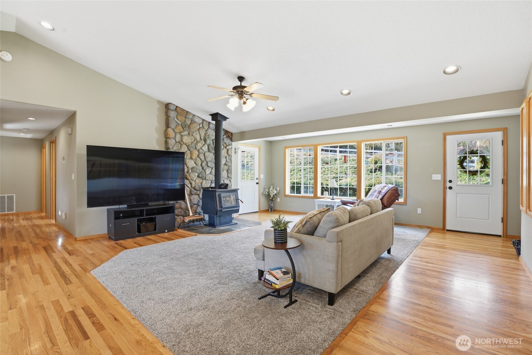 13708 NE 401st Way Amboy WA 98601