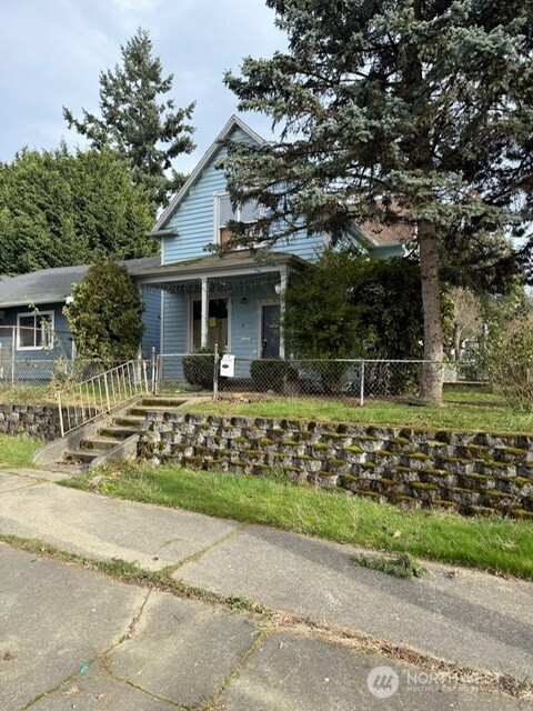 4611 S M Street Tacoma WA 98408