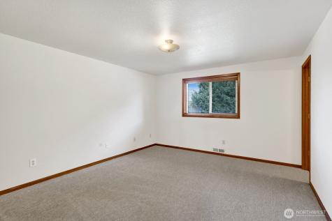 811 Vine Circle Lynden WA 98264