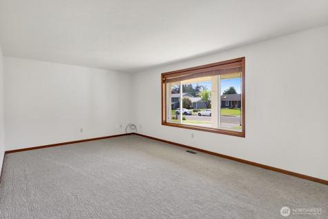 811 Vine Circle Lynden WA 98264