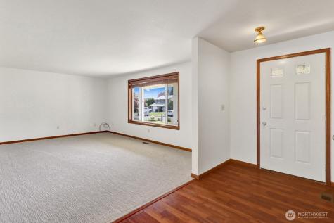 811 Vine Circle Lynden WA 98264