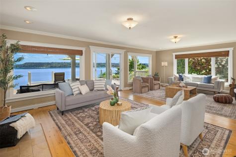 20446 Chautauqua Beach Road SW Vashon WA 98070