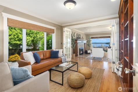 20446 Chautauqua Beach Road SW Vashon WA 98070