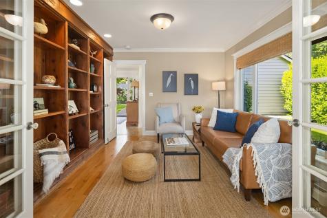 20446 Chautauqua Beach Road SW Vashon WA 98070