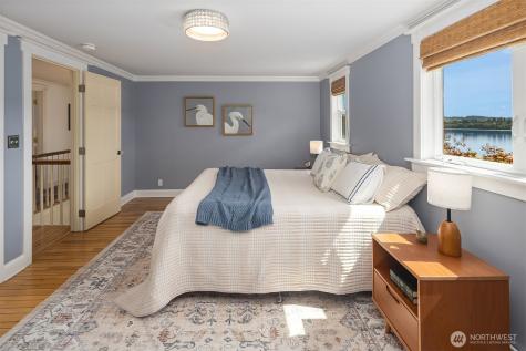 20446 Chautauqua Beach Road SW Vashon WA 98070