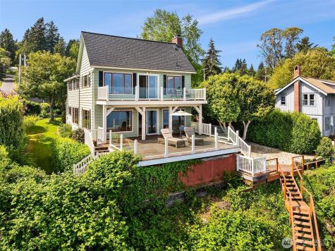 20446 Chautauqua Beach Road SW Vashon WA 98070