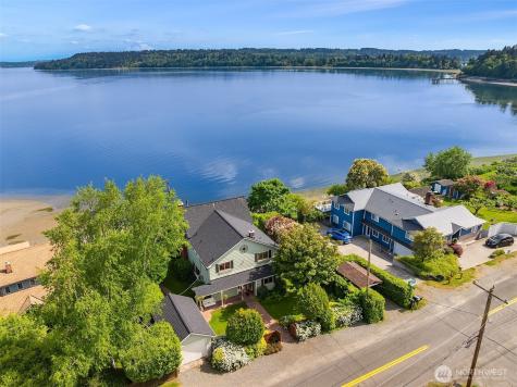 20446 Chautauqua Beach Road SW Vashon WA 98070
