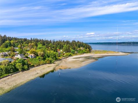 20446 Chautauqua Beach Road SW Vashon WA 98070
