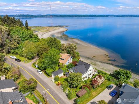 20446 Chautauqua Beach Road SW Vashon WA 98070