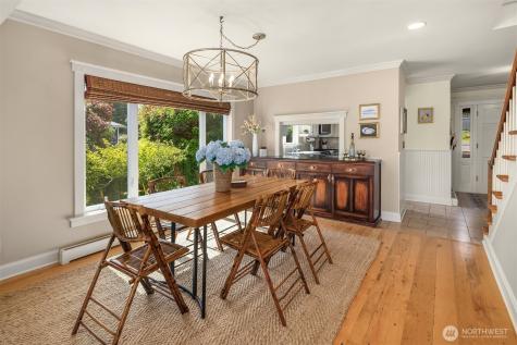 20446 Chautauqua Beach Road SW Vashon WA 98070