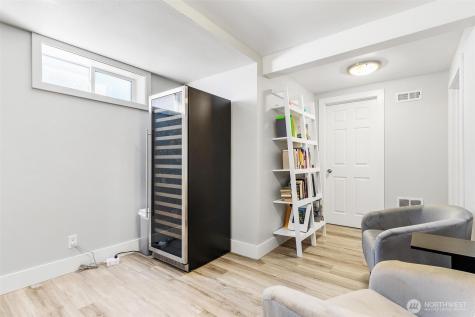 10010 13th Avenue NW Seattle WA 98177