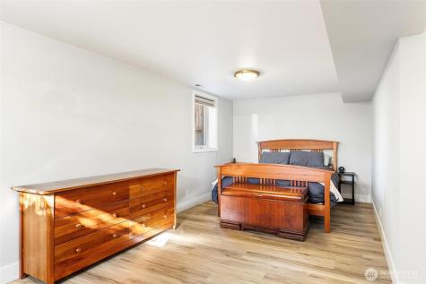 10010 13th Avenue NW Seattle WA 98177