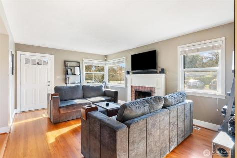 10010 13th Avenue NW Seattle WA 98177