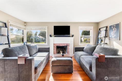 10010 13th Avenue NW Seattle WA 98177