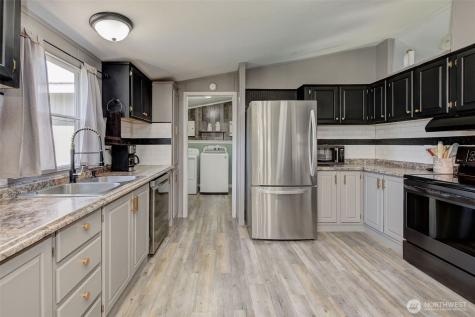 401 Ridgeview Loop Drive Wenatchee WA 98801