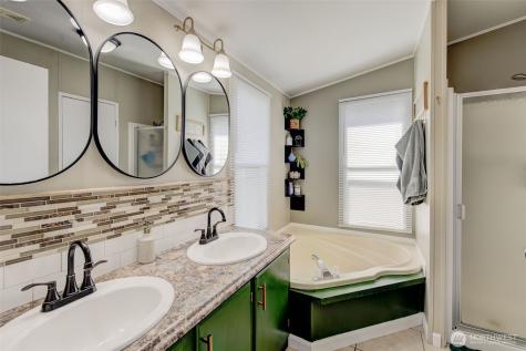 401 Ridgeview Loop Drive Wenatchee WA 98801