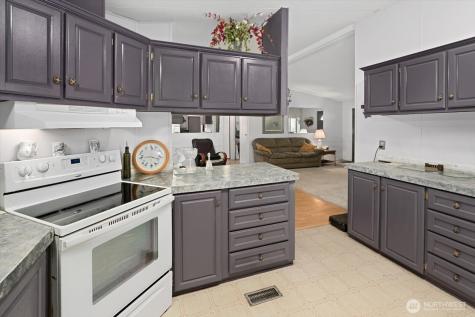 8430 SE 15th Place Lake Stevens WA 98258