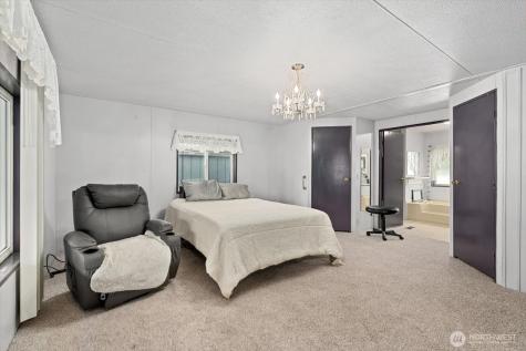 8430 SE 15th Place Lake Stevens WA 98258