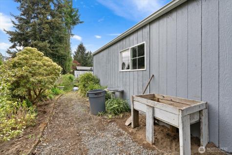 8430 SE 15th Place Lake Stevens WA 98258