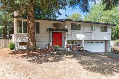 5217 122nd Bellevue WA 98006