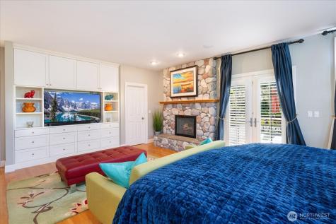 10207 NE 60th Street Kirkland WA 98033