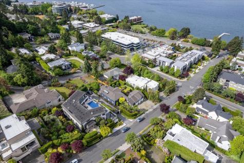 10207 NE 60th Street Kirkland WA 98033