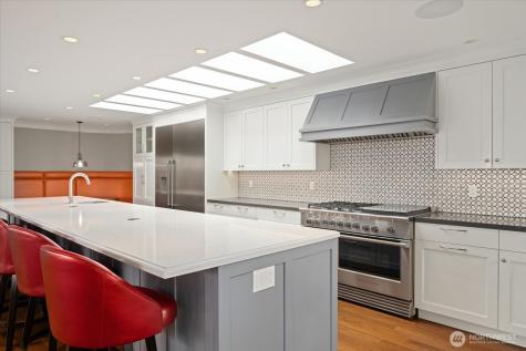10207 NE 60th Street Kirkland WA 98033
